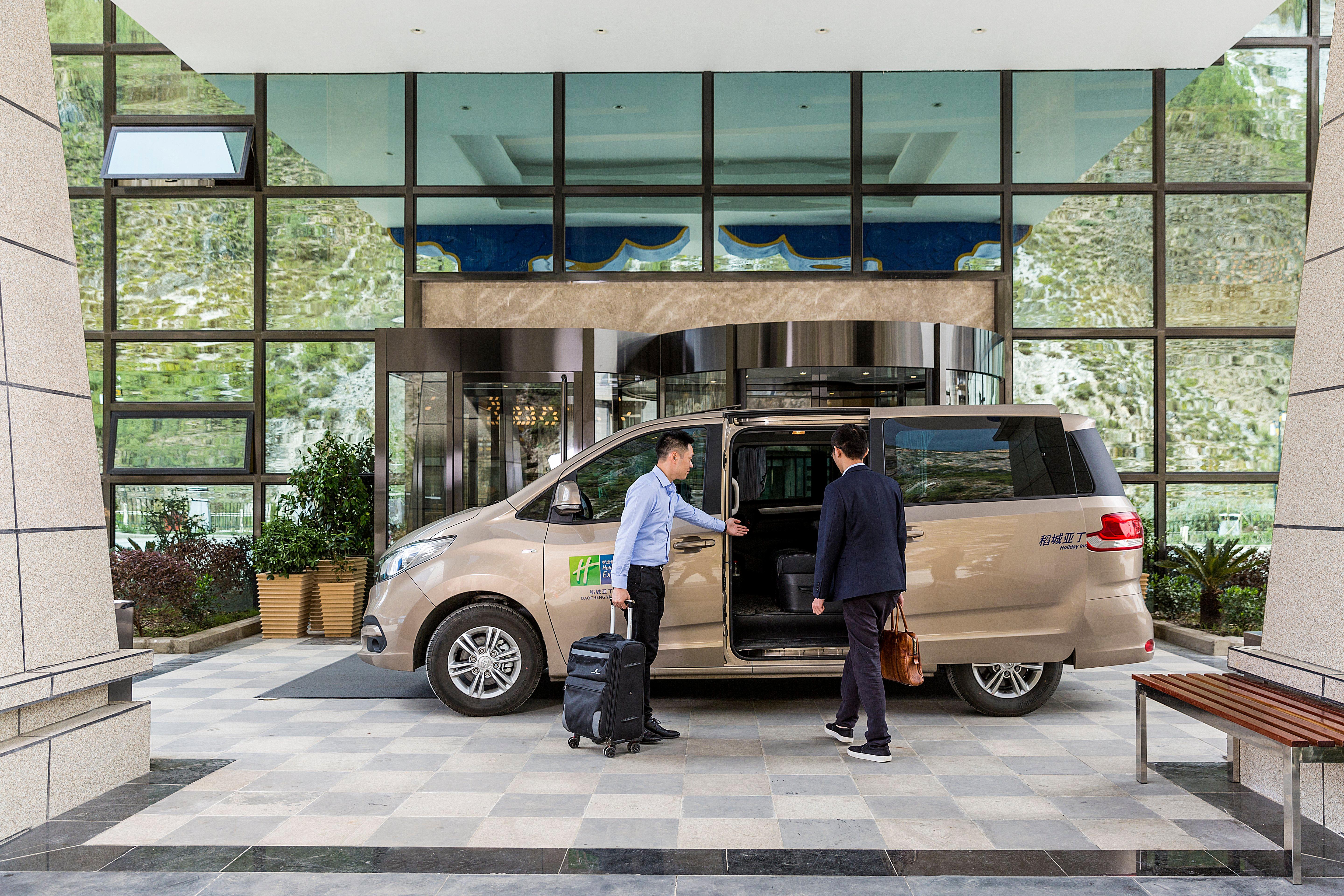 Holiday Inn Express Daocheng Yading, An Ihg Hotel Exteriör bild
