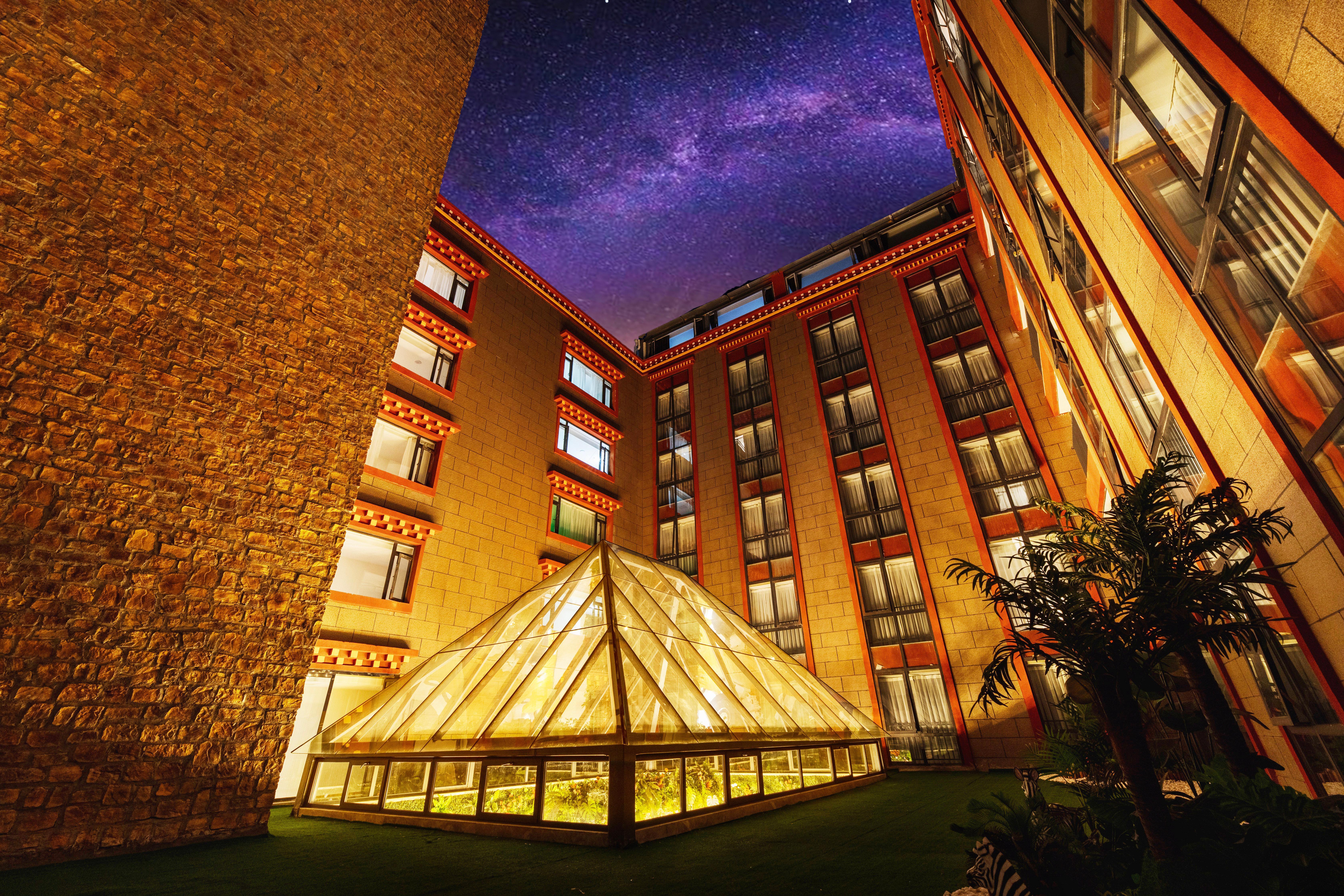 Holiday Inn Express Daocheng Yading, An Ihg Hotel Exteriör bild